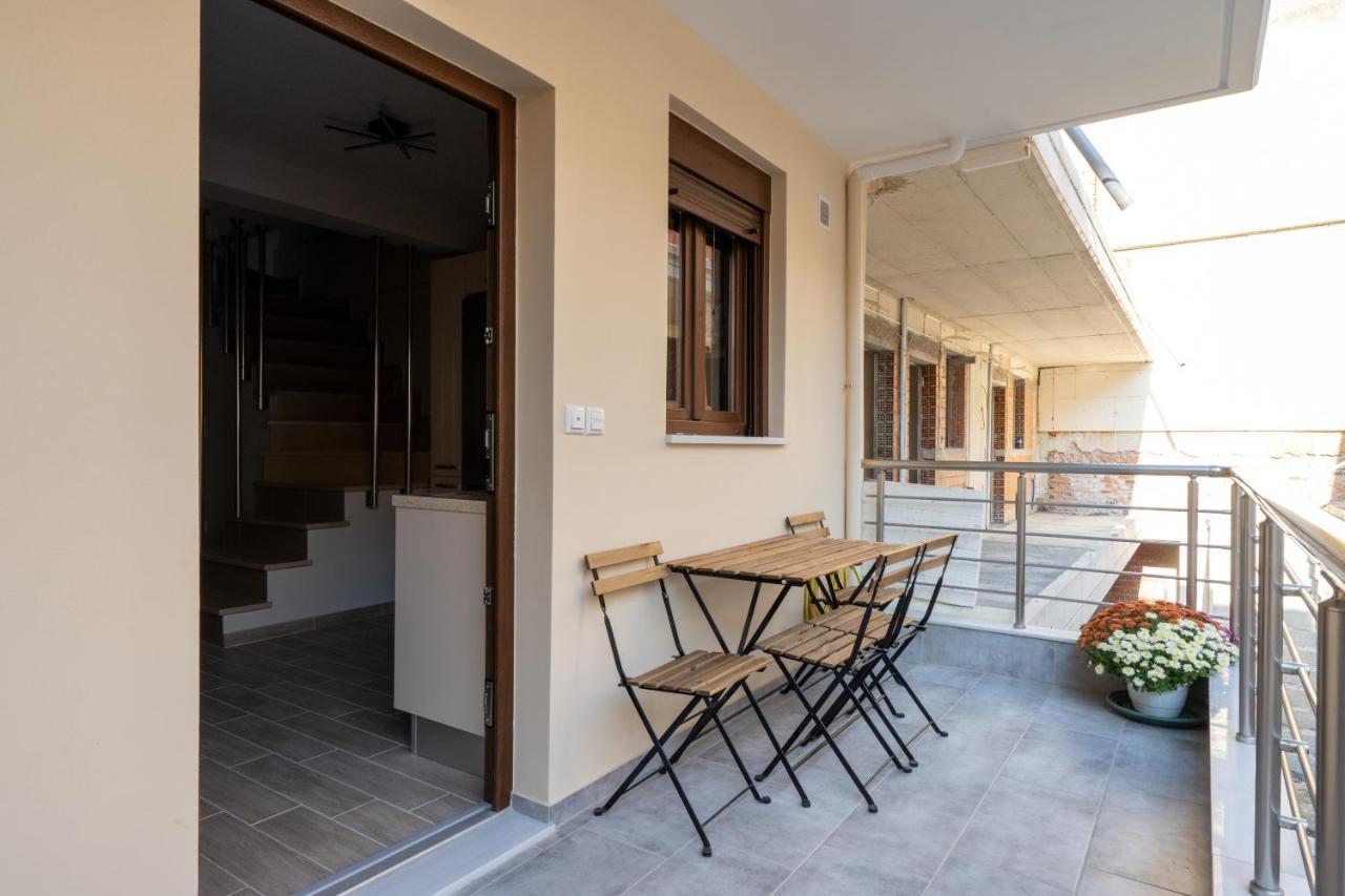 Appartement Comfy & Stylish Apt In Ioannina Extérieur photo
