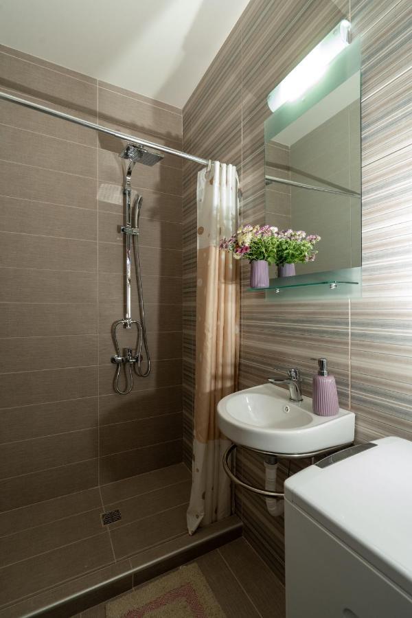 Appartement Comfy & Stylish Apt In Ioannina Extérieur photo